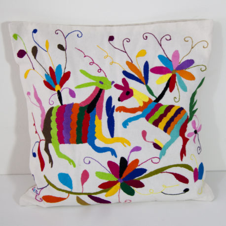 Coussin multicolore 3 Otomi ViBamos tissu mexicain.