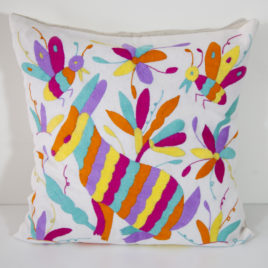 Coussin verano 3 Otomi ViBamos 40x40. Couleur été 2016.