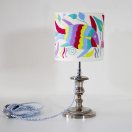 Lampe Julie ViBamos tissu Otomi mexicain