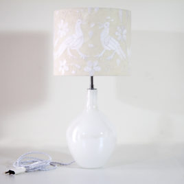 Lampe Eden ViBamos tissu Otomi mexicain